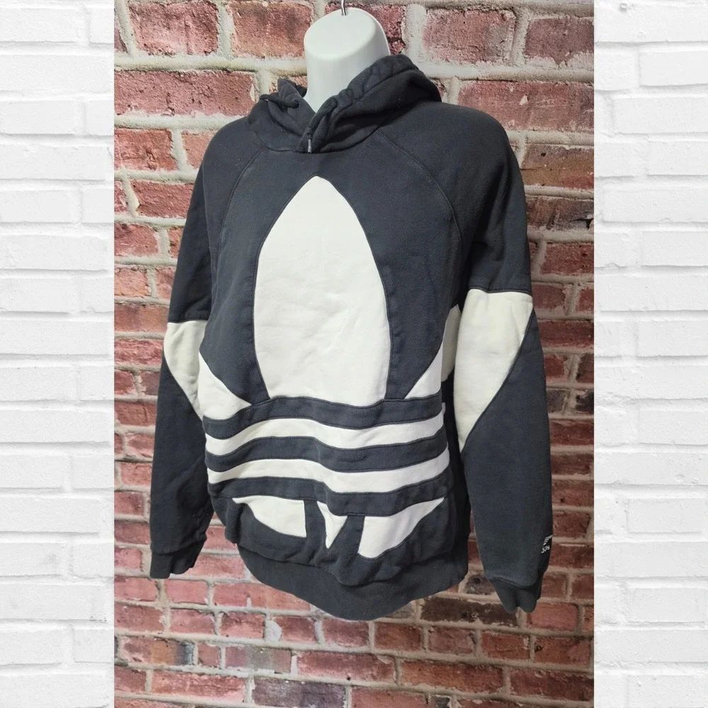 Men's ADIDAS Black and White Pullover Hoodie Size Medium